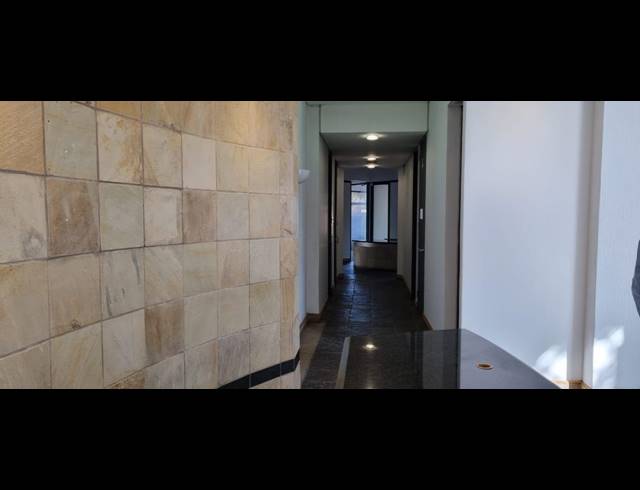 414M² OFFICE FOR SALE IN LA LUCIA